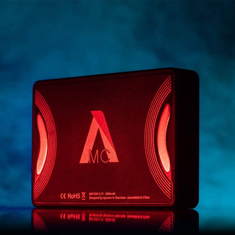 Aputure MC: handy film light with full HSI and CCT color control