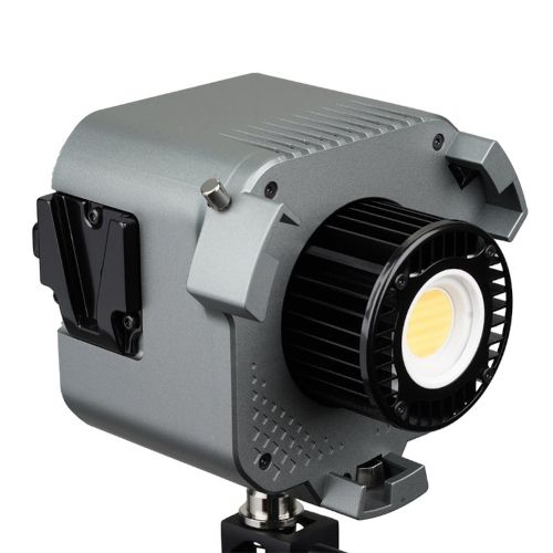 Aputure Amaran COB 60x - kleine Studioleuchte (geöffnete OVP)